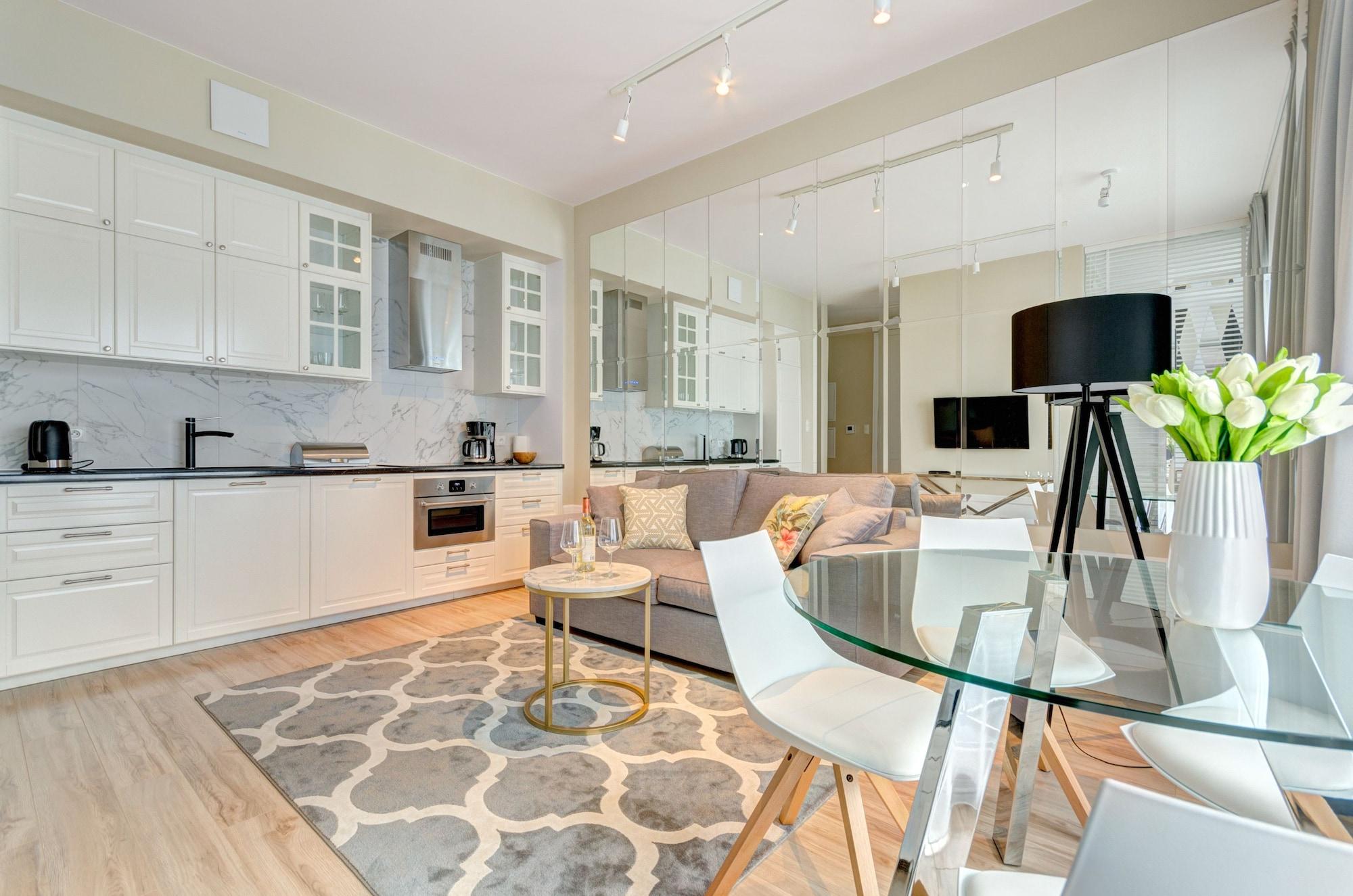 Dom & House - Apartamenty Nowe Orlowo Gdynia Exterior photo