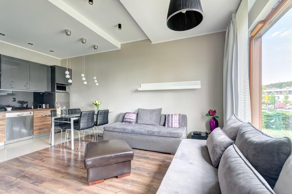 Dom & House - Apartamenty Nowe Orlowo Gdynia Exterior photo